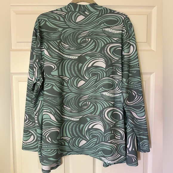 Manuheali’i Cardigan, XL (Manuhealii) - Picture 2 of 5